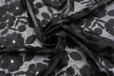 イタリア 輸入生地<br>ポリエステル・モスリン<br>フローラル・エンブロイダリー<br>両耳スカラップ仕上げ<br>10cm単位 生地・布(3856mr)