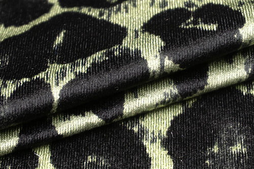 イタリア 輸入生地<BR> コットン・ヴィスコース<BR>ベルベティーン<BR>アニマル・プリント<BR>10cm単位 生地・布(3900mr)