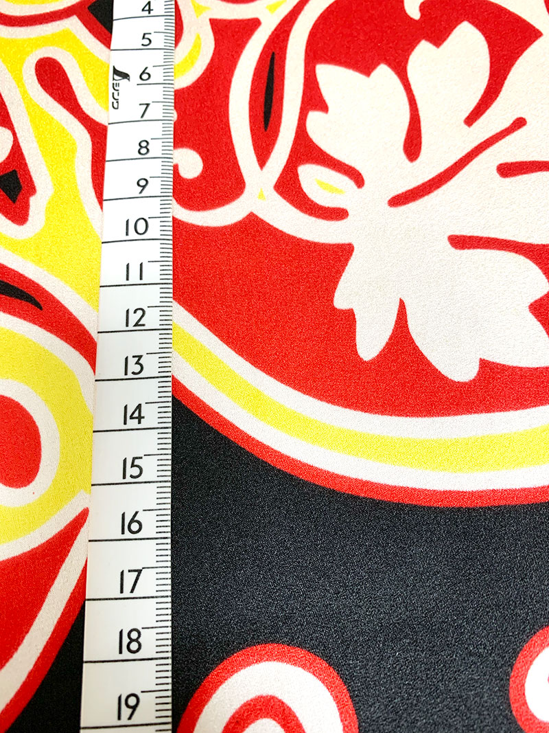 【訳あり品】<br>イタリア 輸入生地<br>【B.B.】<BR>ピュアシルク・サテン<BR>エキゾティック・プリント<BR>10cm単位 生地・布(3903m) - 画像 (6)